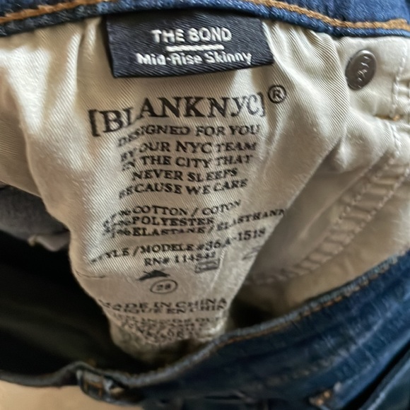 Blank NYC the bond mid rise skinny Jean in size 28 - Picture 4 of 7